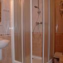 Готель Червона Гора - номер двухместный душ