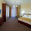 Готель Свитязь - номер стандарт улучшенный с двуспальной кроватью